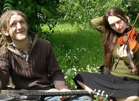 Thumbnail image for Phillip Henry & Hannah Martin – Singing the Bones